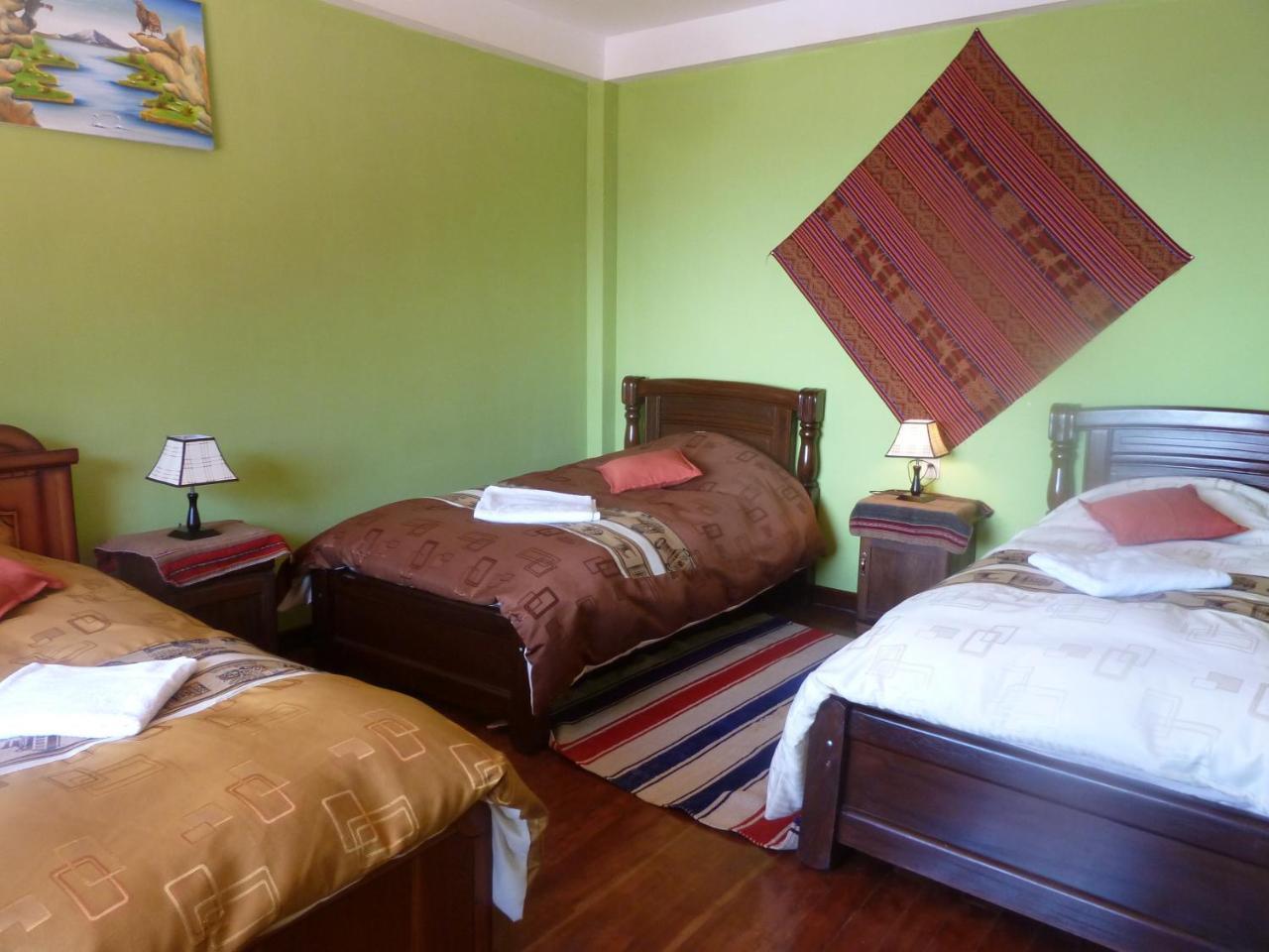 Hostal Puerto Yumani Hotel Isla del Sol Ngoại thất bức ảnh
