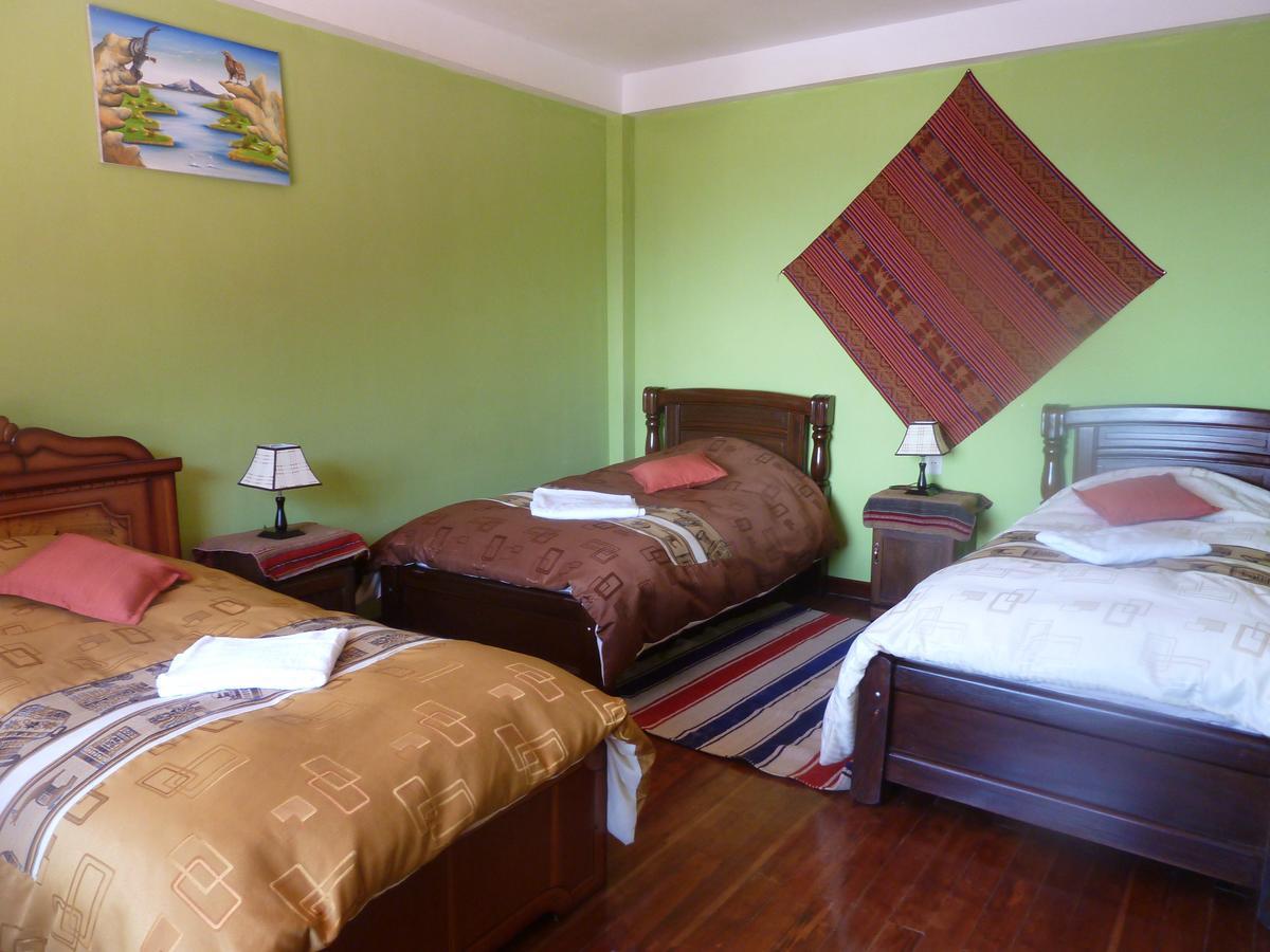 Hostal Puerto Yumani Hotel Isla del Sol Ngoại thất bức ảnh